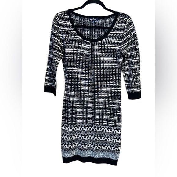 Freshman 1996 Dresses & Skirts - Freshman 1996 Women’s Black & White Knit Midi Dress w/ 3/4 Sleeves Size Medium